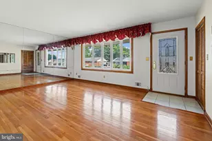 8806 Ashford Rd, Baltimore, MD 21234 - Photo 3