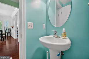 101 New Market Ct, Baltimore, MD 21228 - Photo 19
