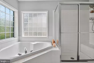 101 New Market Court, Baltimore, MD 21228 - Photo 25