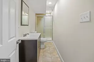 2510 Stone Cliff Dr, Baltimore, MD 21209 - Photo 37