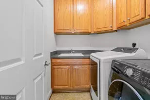 2510 Stone Cliff Dr, Baltimore, MD 21209 - Photo 31