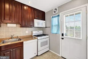 2225 Ellen Ave, Parkville, MD 21234 - Photo 23