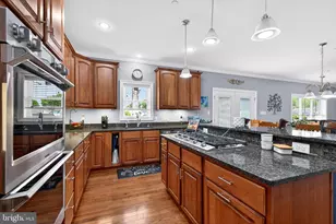 2410 East Ave, Baltimore, MD 21219 - Photo 31