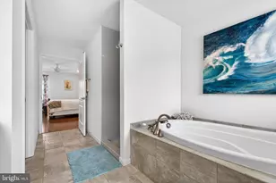 2410 East Ave, Baltimore, MD 21219 - Photo 39