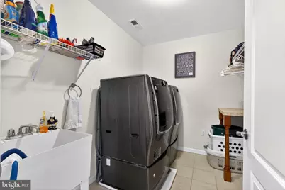 2410 East Avenue, Baltimore, MD 21219 - Photo 45