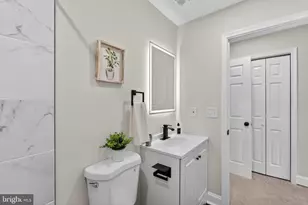 8723 Roper Rd, Parkville, MD 21234 - Photo 23