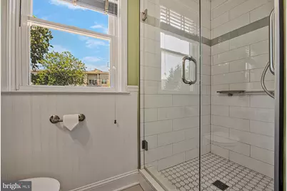 902 Locustvale Road, Towson, MD 21204 - Photo 17