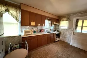 83 Wise Ave, Baltimore, MD 21222 - Photo 9