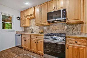 1016 Winsford Rd, Towson, MD 21204 - Photo 9