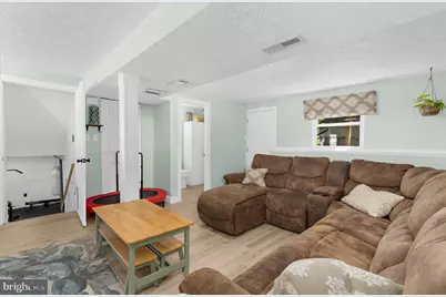1938 Sue Creek Drive, Baltimore, MD 21221 - Photo 19