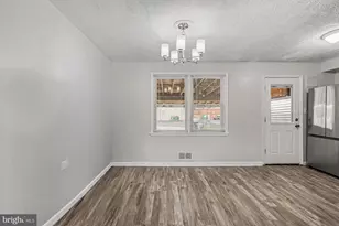 127 Bladen Rd, Baltimore, MD 21221 - Photo 7