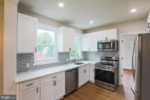 6512 Golden Ring Rd, Rosedale, MD 21237 - Photo 7