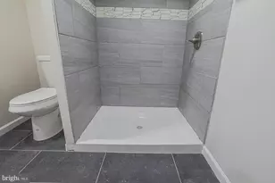 6512 Golden Ring Rd, Rosedale, MD 21237 - Photo 35