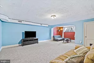 18 N Symington Ave, Catonsville, MD 21228 - Photo 25