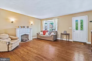 18 N Symington Ave, Catonsville, MD 21228 - Photo 7