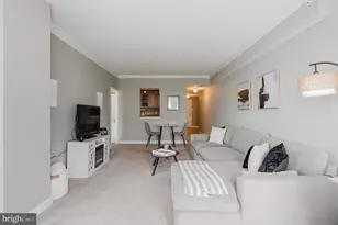 28 Allegheny Ave, Towson, MD 21204 - Photo 25