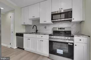 1 Bohn Ct, Rosedale, MD 21237 - Photo 5