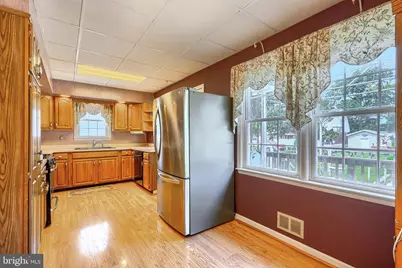 2902 Delmar Avenue, Baltimore, MD 21219 - Photo 11