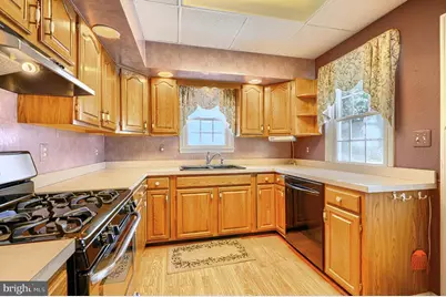 2902 Delmar Avenue, Baltimore, MD 21219 - Photo 13