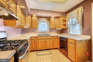 2902 Delmar Ave, Baltimore, MD 21219 - Photo 13