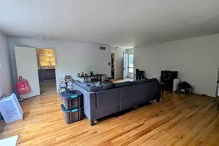 8421 Hallmark Cir, Baltimore, MD 21234 - Photo 5
