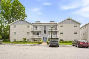 17 Warren Lodge Ct, Cockeysville, MD 21030 - Photo 1