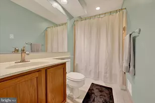 22 Greenshire Ln, Owings Mills, MD 21117 - Photo 19
