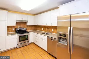 1 Slade Ave, Baltimore, MD 21208 - Photo 9