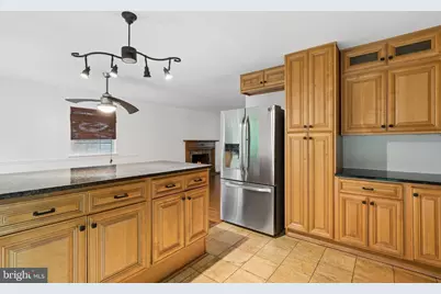 404 Crosby, Baltimore, MD 21228 - Photo 7
