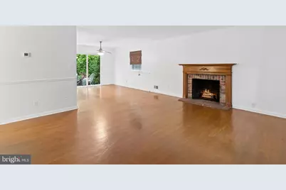 404 Crosby, Baltimore, MD 21228 - Photo 9