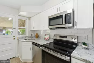 762 Fulbrook Rd, Dundalk, MD 21222 - Photo 11