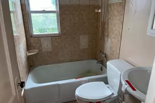 126 Sollers Point Rd, Baltimore, MD 21222 - Photo 7