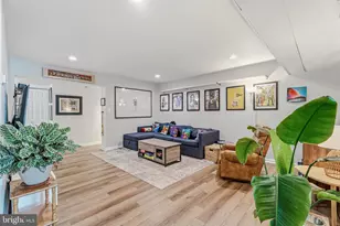 1811 Snow Meadow Ln, Baltimore, MD 21209 - Photo 5