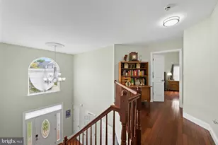 9608 Fable Dr, Owings Mills, MD 21117 - Photo 19