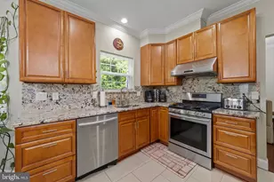 9608 Fable Dr, Owings Mills, MD 21117 - Photo 13