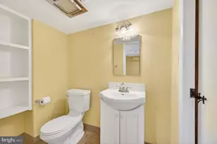 506 Dogwood Ln, Towson, MD 21286 - Photo 41