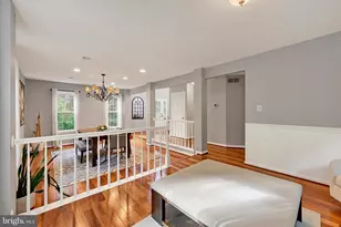 34 Dulaney Hills Ct, Cockeysville, MD 21030 - Photo 3