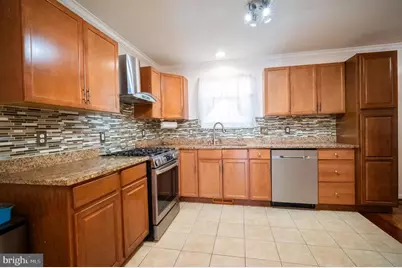 1215 Elm Ridge Avenue, Baltimore, MD 21229 - Photo 11