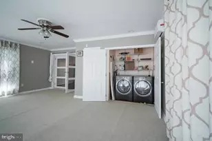1215 Elm Ridge Ave, Baltimore, MD 21229 - Photo 39