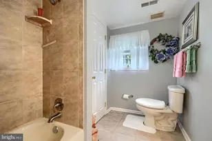 7218 Sollers Point Rd, Baltimore, MD 21222 - Photo 41