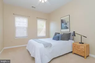 572 Hopkins Landing Dr, Baltimore, MD 21221 - Photo 29