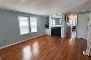28 Rockywood Ln, Essex, MD 21221 - Photo 23