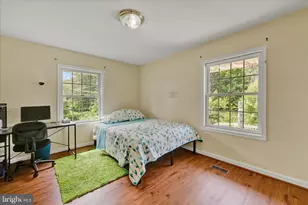 6606 Baythorne Rd, Baltimore, MD 21209 - Photo 23