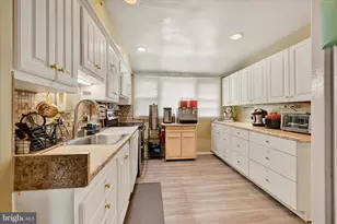 6606 Baythorne Rd, Baltimore, MD 21209 - Photo 13
