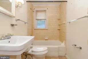 1962 Searles Rd, Dundalk, MD 21222 - Photo 15
