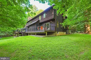 17 Montvieu Ct, Cockeysville, MD 21030 - Photo 5
