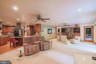 17 Montvieu Ct, Cockeysville, MD 21030 - Photo 61