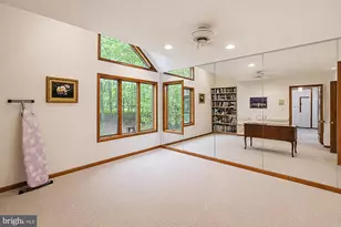 17 Montvieu Ct, Cockeysville, MD 21030 - Photo 85