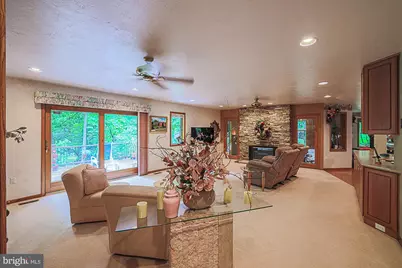 17 Montvieu Court, Cockeysville, MD 21030 - Photo 9