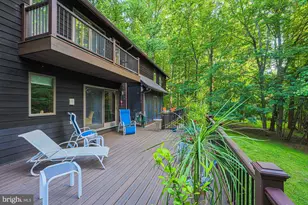 17 Montvieu Ct, Cockeysville, MD 21030 - Photo 19